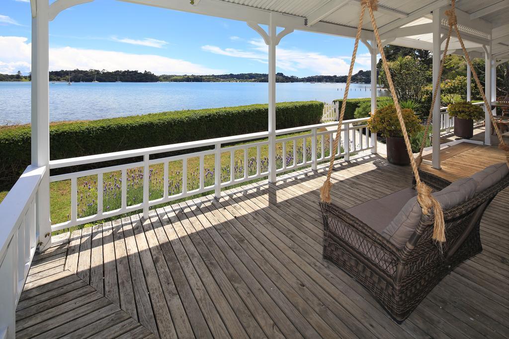 Oakura Bay Villa - Stay Waiheke Te Whau Bay Exterior foto